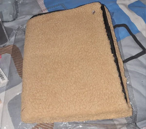 A3eb417a91e5244eb8ecf32233b8c6050G.jpg